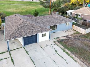 951 E 10th Avenue, Broomfield CO 80020