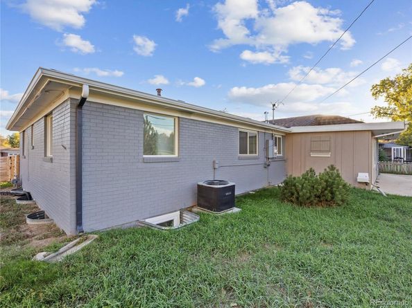 951 E 10th Avenue, Broomfield CO 80020