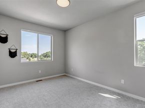 4083 S Teller Street, Lakewood CO 80235