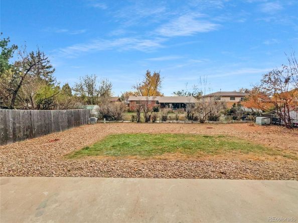 1807 Queens Drive, Longmont CO 80501