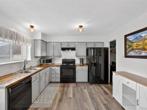 4221 S Mobile Circle A, Aurora CO 80013