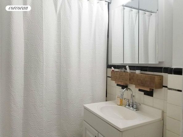 26 West 97th Street 1A, New York NY 10025