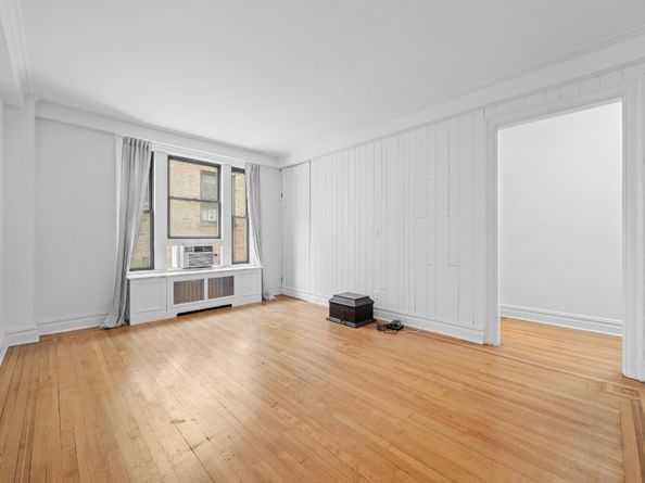 144 East 36th Street 8D, New York NY 10016