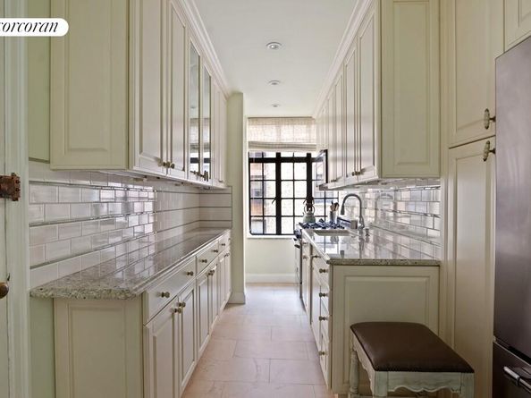 435 East 57th Street 12D, New York NY 10022