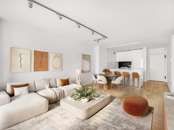 301 West 53rd Street 8I, New York NY 10019