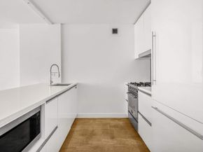 301 West 53rd Street 8I, New York NY 10019