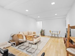 321 East 43rd Street 905, New York NY 10017