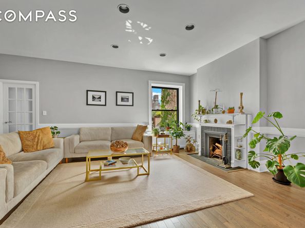 72 East 93rd Street 5, New York NY 10128