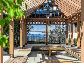 252 South Street 23C, New York NY 10002