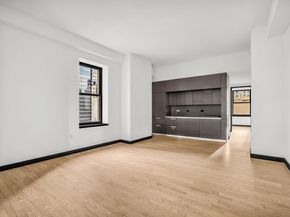 20 Pine Street 2907, New York NY 10005