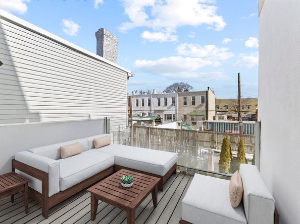 20 Hausman Street 1, Brooklyn NY 11222