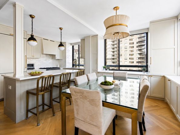 171 East 84th Street 20C, New York NY 10028