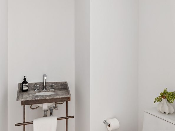 1 6th Avenue 5N, New York NY 10013
