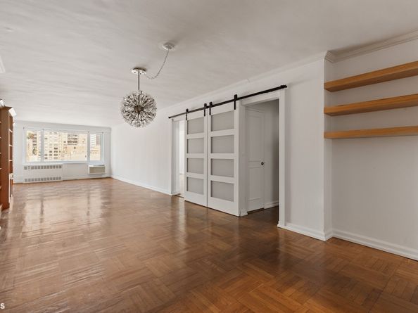 411 East 53rd Street 11L, New York NY 10022