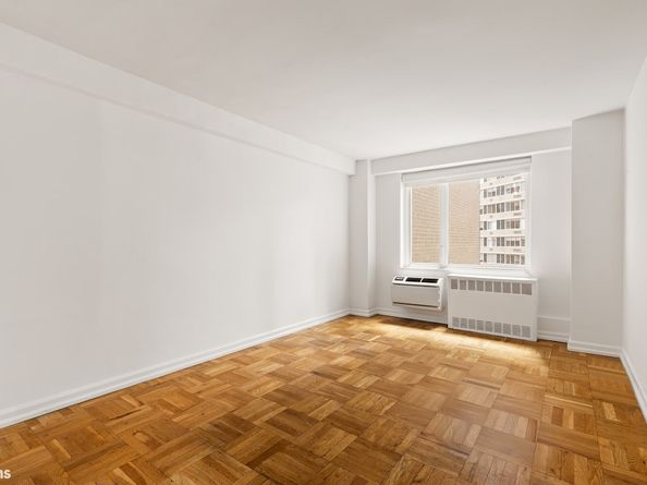 411 East 53rd Street 11L, New York NY 10022