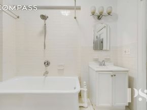 200 West 54th Street 6J, New York NY 10019