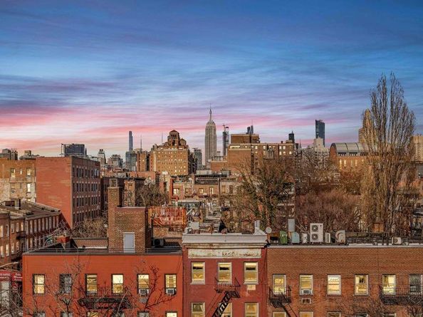 64 Macdougal Street 22, New York NY 10012