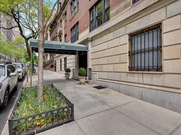 139 East 94th Street 11CD, New York NY 10128