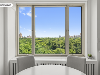 120 Central Park S