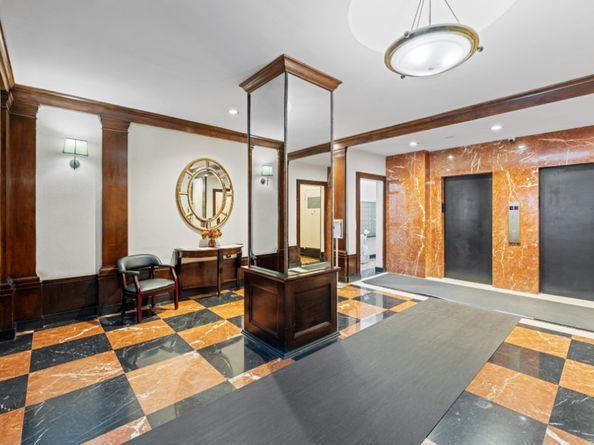 201 East 36th Street 14F, New York NY 10016