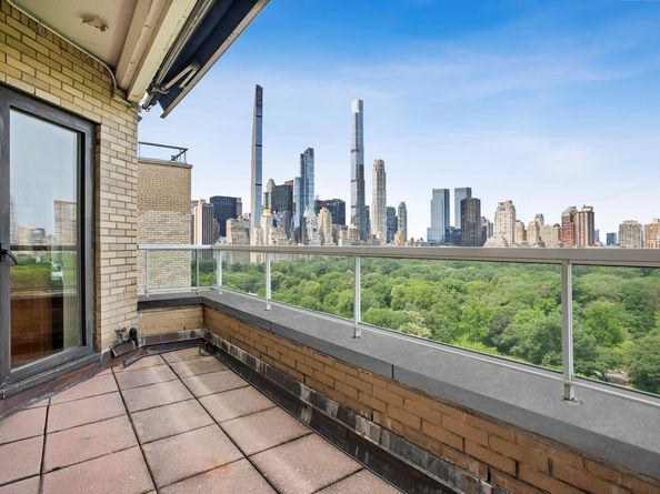 860 5th Avenue PHH, New York NY 10065