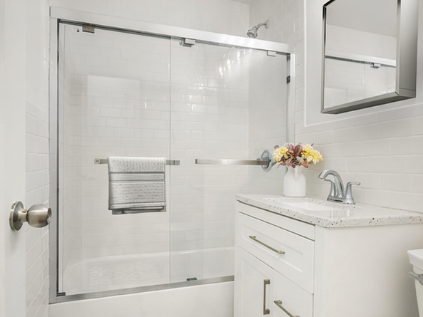 400 East 56th Street 31J, New York NY 10022