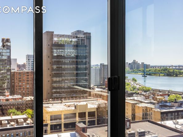 300 East 93rd Street 18E, New York NY 10128
