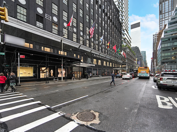 115 East 61st Street 10A, New York NY 10065