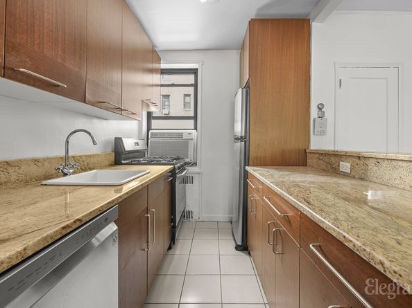 125 Ocean Avenue 3J, Brooklyn NY 11225