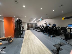 25 Central Park W 11AB, New York NY 10023