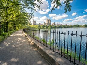 25 Central Park W 11AB, New York NY 10023