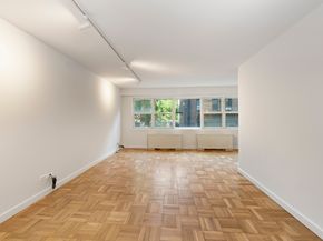 101 West 12th Street 3C, New York NY 10011