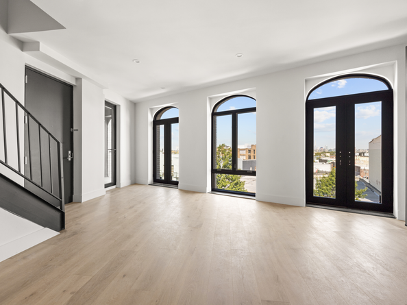 1048 Flushing Avenue 4L, Brooklyn NY 11237