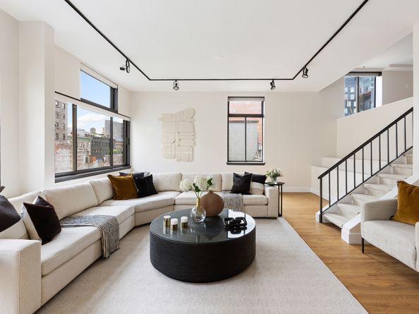 77 Bleecker Street 812, New York NY 10012