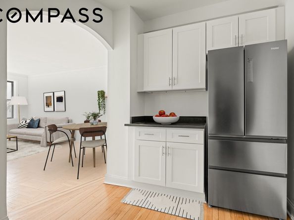 385 East 18th Street 4E, Brooklyn NY 11226