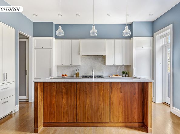 557 9th Street, Brooklyn NY 11215