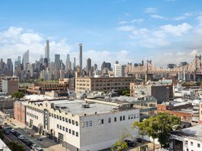 11-52 44th Drive 7R, Queens NY 11101