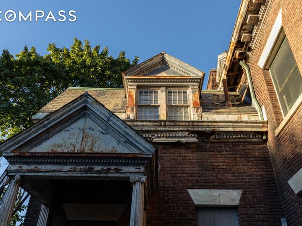 1000 Ocean Avenue, Brooklyn NY 11226