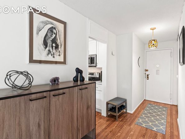 290 West 232nd Street 2C, Bronx NY 10463