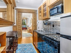 264 West 73rd Street, New York NY 10023