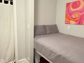 166 West 22nd Street 1D, New York NY 10011