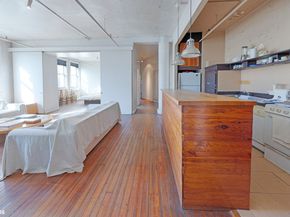 684 Broadway 10W, New York NY 10012