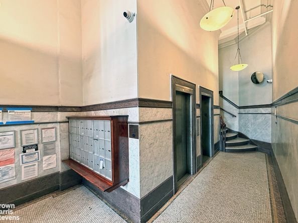 684 Broadway 10W, New York NY 10012