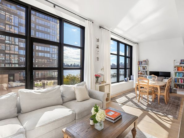29 Huron Street 4EW, Brooklyn NY 11222