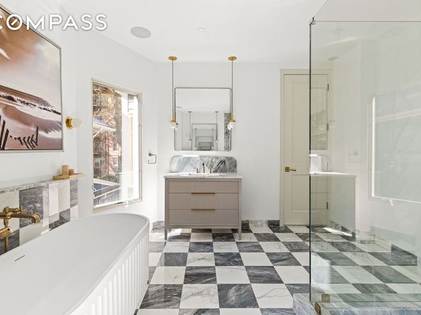 453 Stratford Road, Brooklyn NY 11218