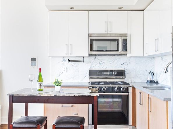 100 Maspeth Avenue 6L, Brooklyn NY 11211