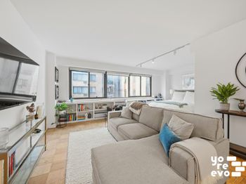 16 West 16th Street