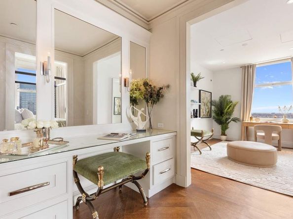 2 Park Place 38A, New York NY 10007