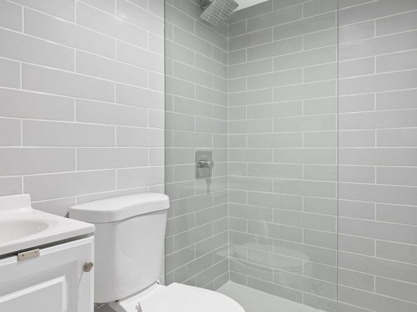 186 East 32nd Street, Brooklyn NY 11226