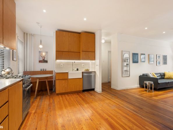 504 Grand Street G32, New York NY 10002
